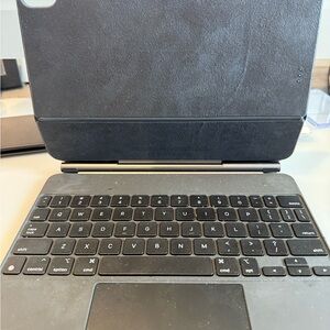 Apple Black Tablet Keyboard Folio
